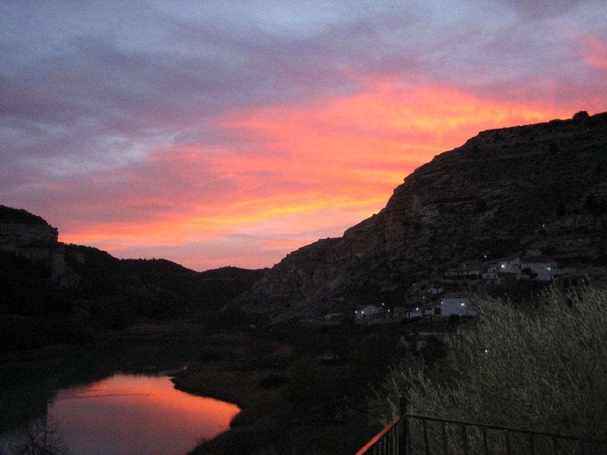 Alcala Del Jucar, Casa Rural Rio Tranquilo 2 -Luxury 5 Estrellas- Luaran gambar
